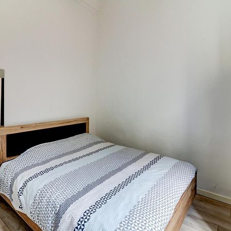 Lovely Cosy Flat In Nice Old Town מראה חיצוני תמונה