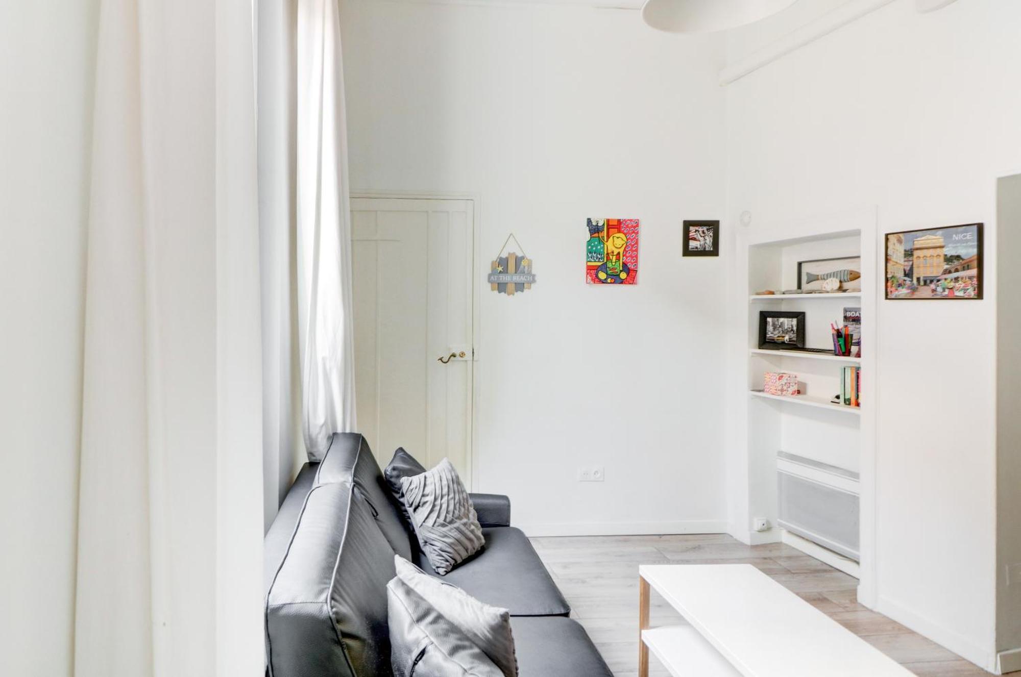 Lovely Cosy Flat In Nice Old Town מראה חיצוני תמונה